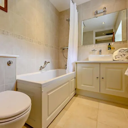 4 Bed In Matterdale Sz367 Dockray